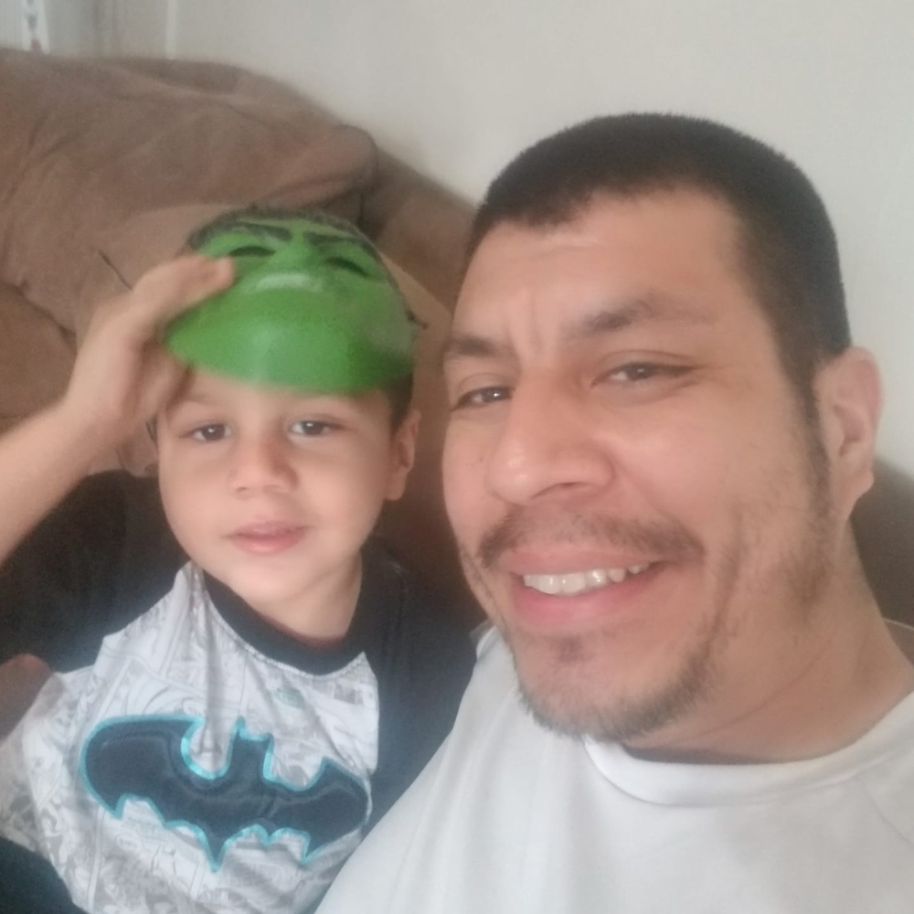 Meet your Posher, Eliseo